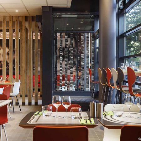 Ibis Paris Porte De Clichy Centre Bagian luar foto