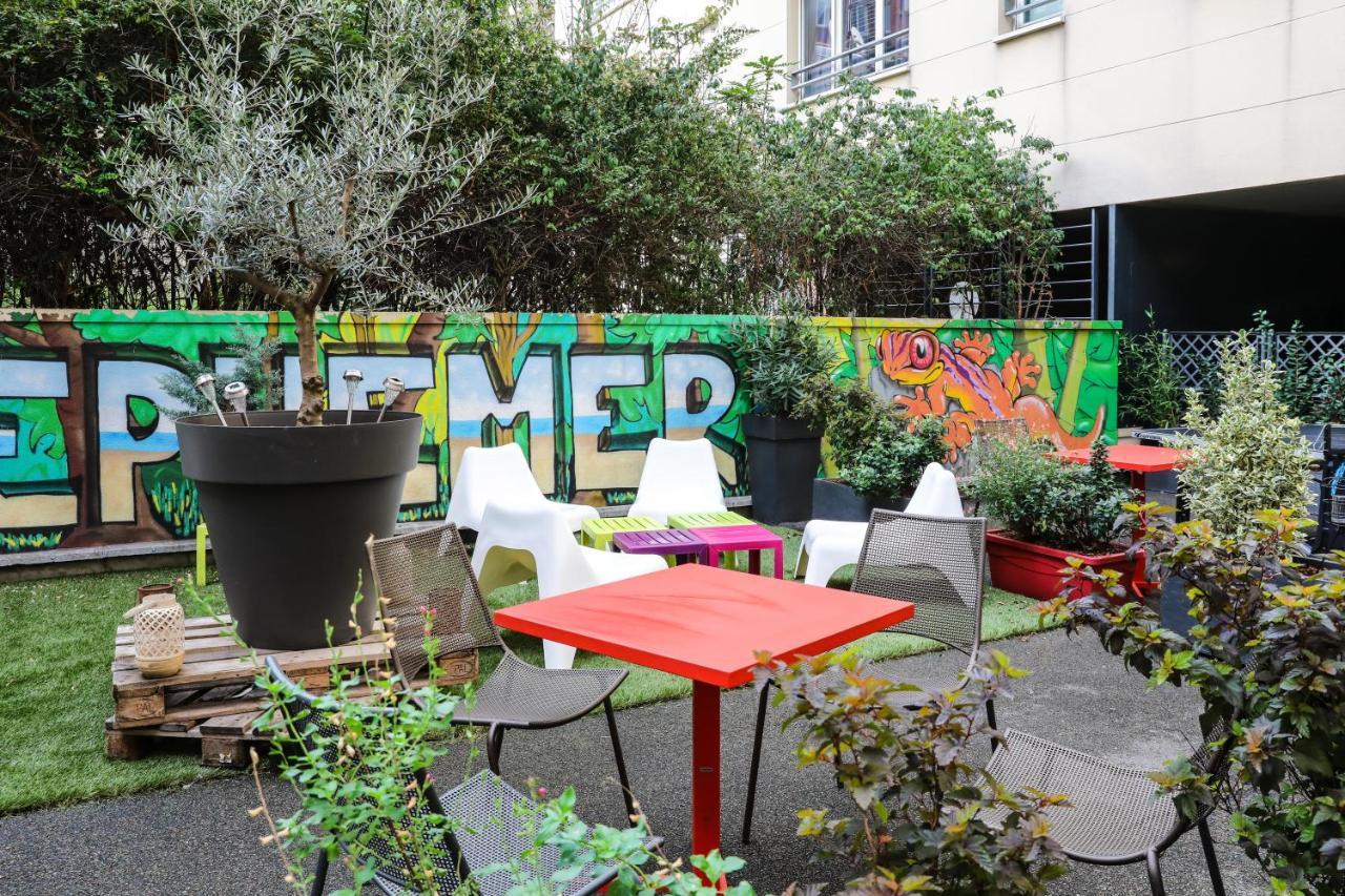 Ibis Paris Porte De Clichy Centre Bagian luar foto