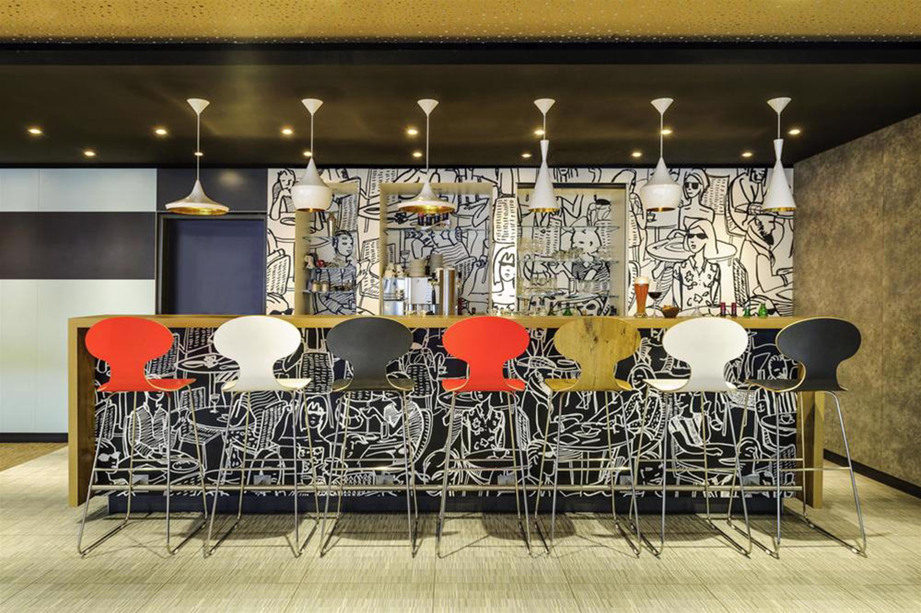 Ibis Paris Porte De Clichy Centre Bagian luar foto